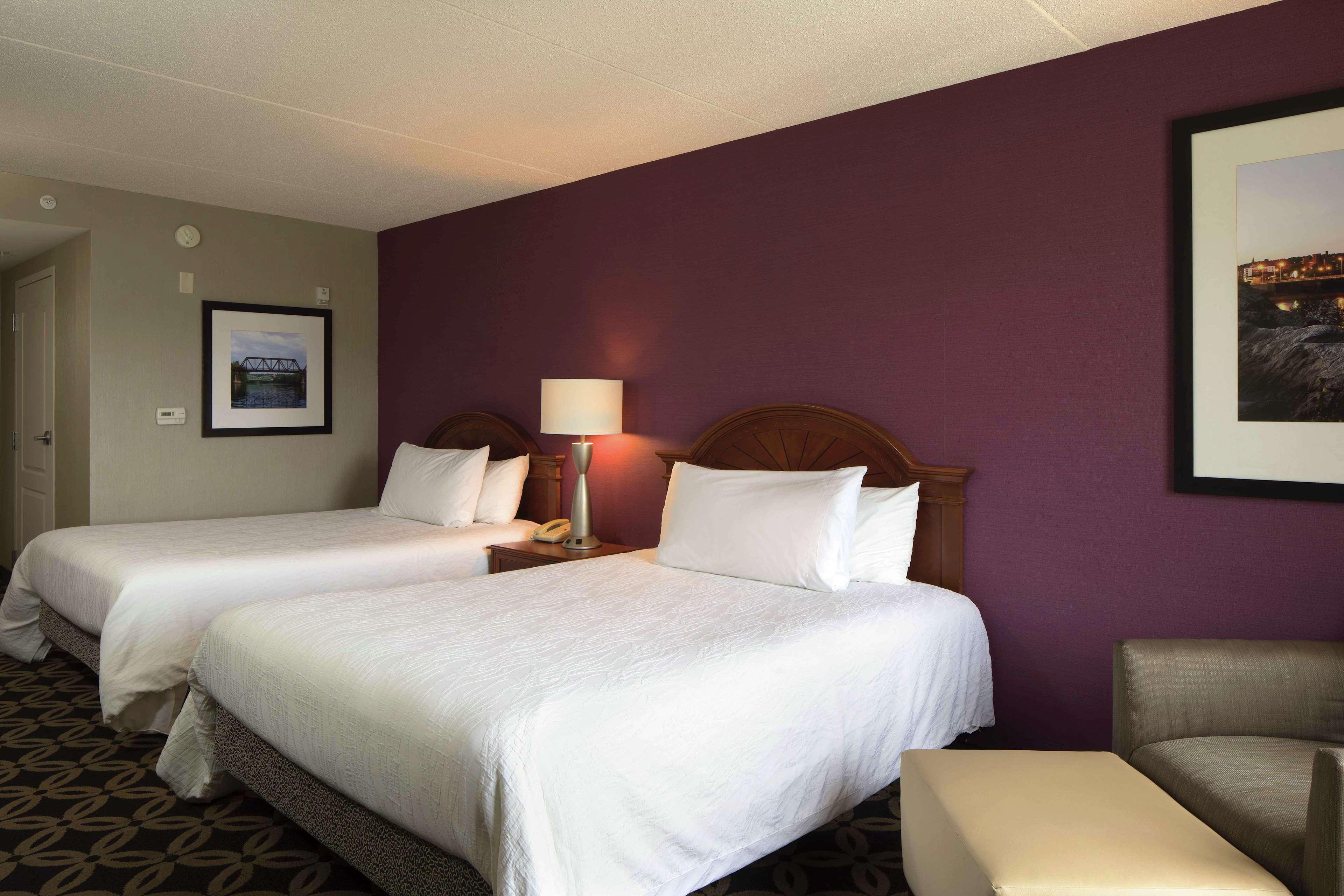 Hilton Garden Inn Auburn Riverwatch Exteriör bild