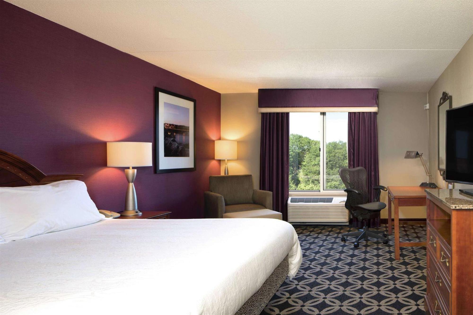 Hilton Garden Inn Auburn Riverwatch Exteriör bild