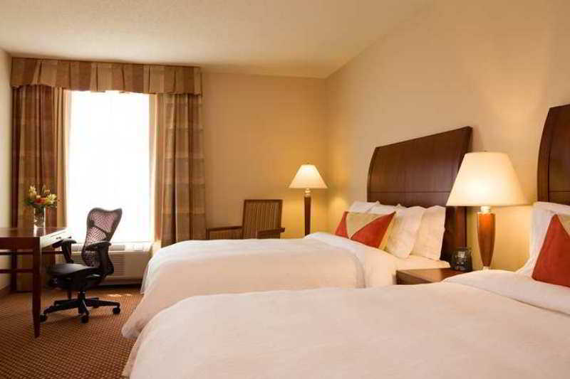 Hilton Garden Inn Auburn Riverwatch Exteriör bild